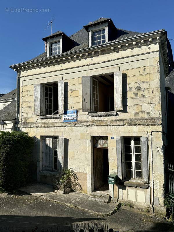Maison à AZAY-SUR-CHER