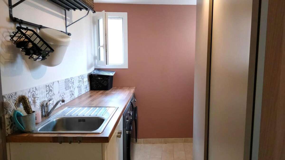 BUANDERIE - Maison à COULGENS