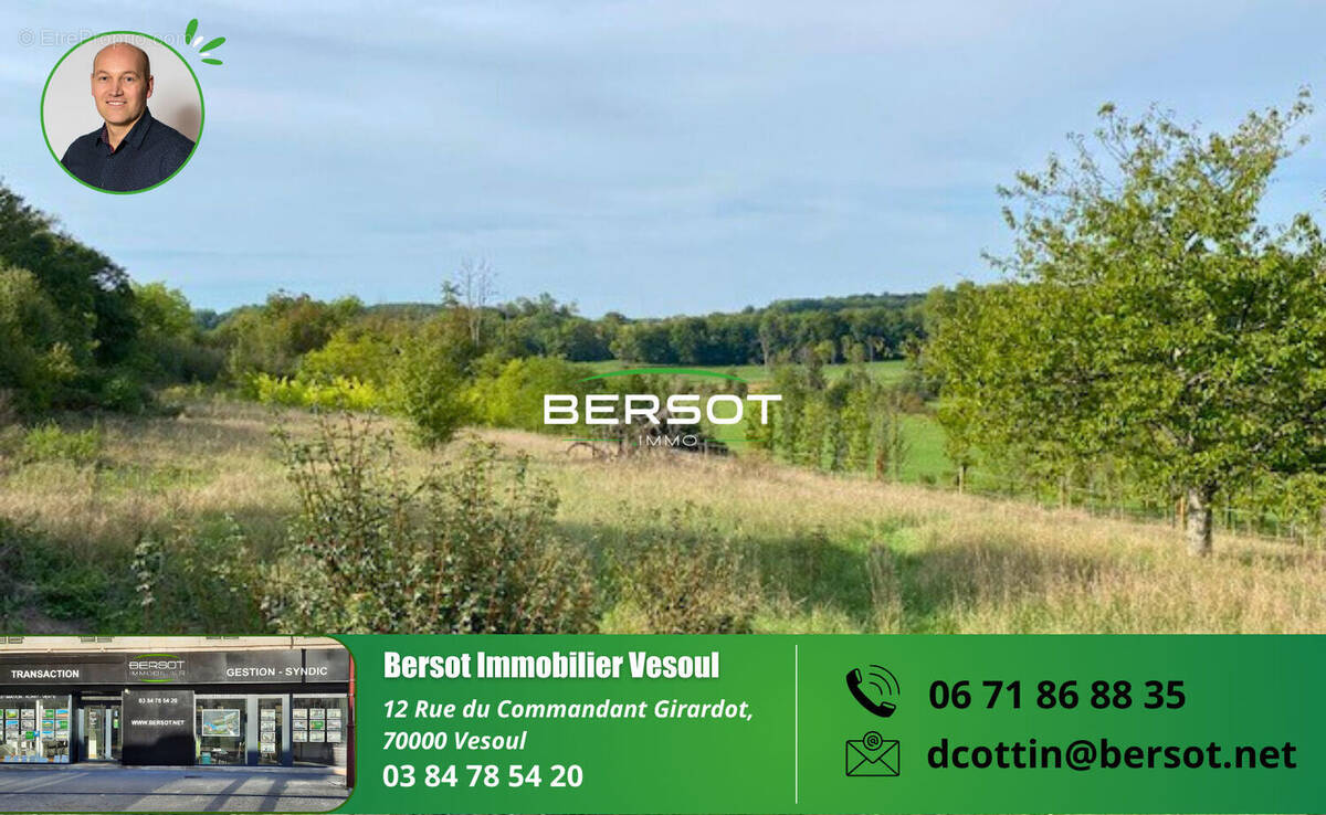 Terrain à NOIDANS-LES-VESOUL