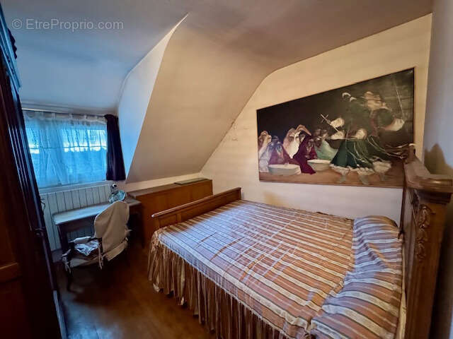 Maison à PARAY-VIEILLE-POSTE