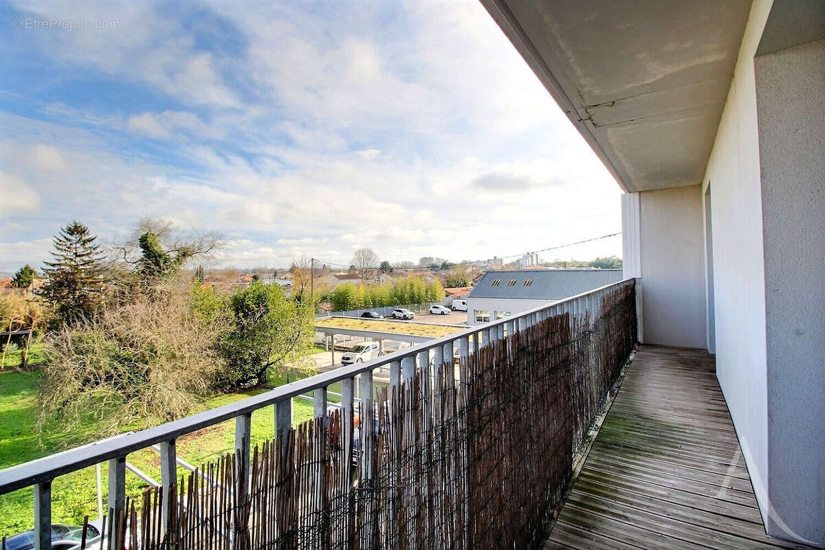 Appartement à BEGLES