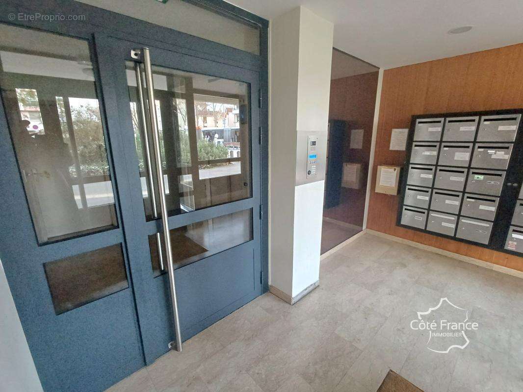 Appartement à LYON-8E