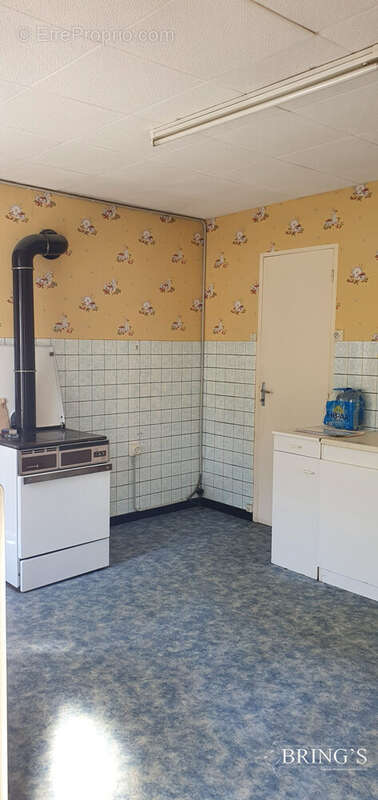 Maison à CORRAVILLERS