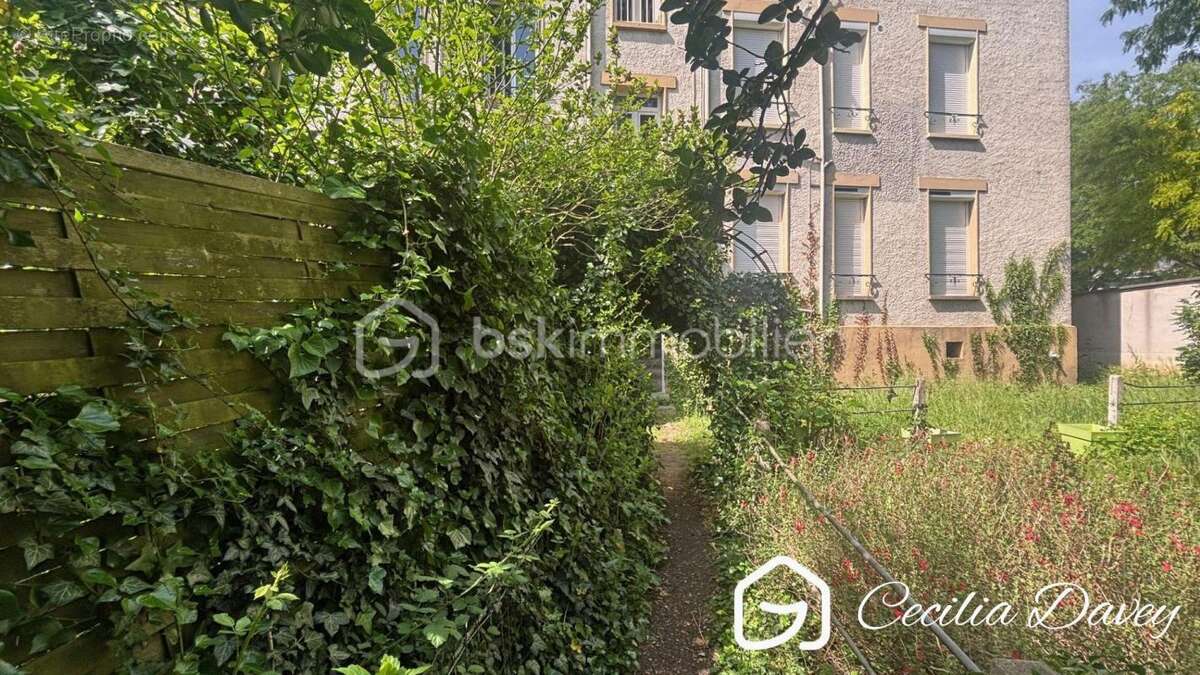 Appartement à SENS