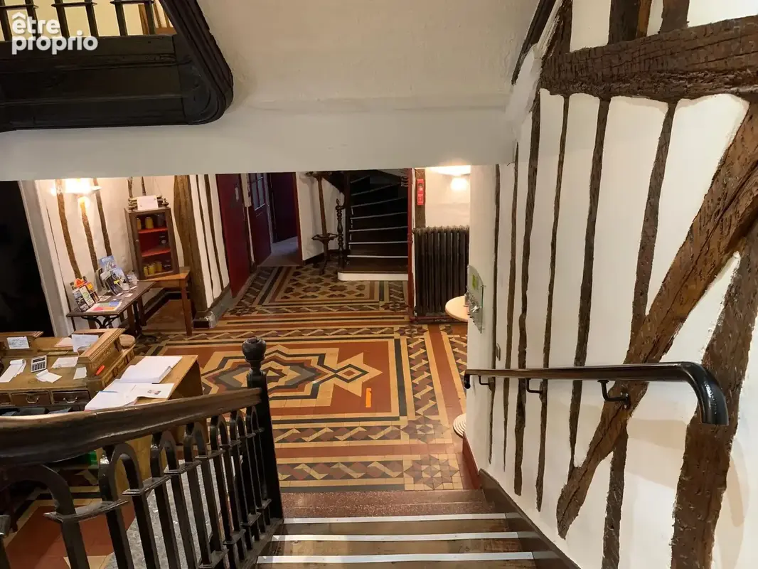 Fonds de commerce et murs à vendre MIRANDE (32) - Hôtel-Restaurant avec parking et logement de fonction - photo 11