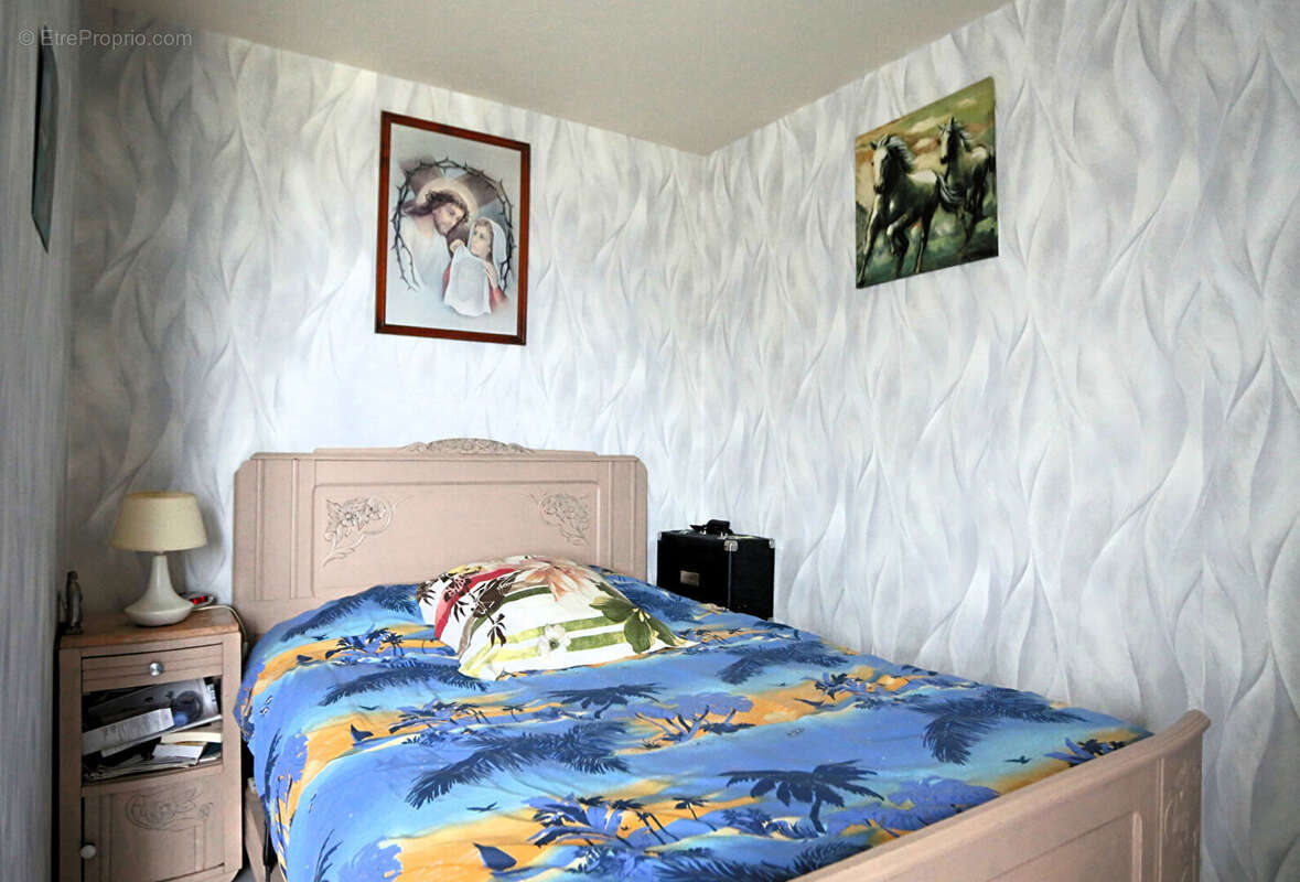 Maison à PESSAT-VILLENEUVE