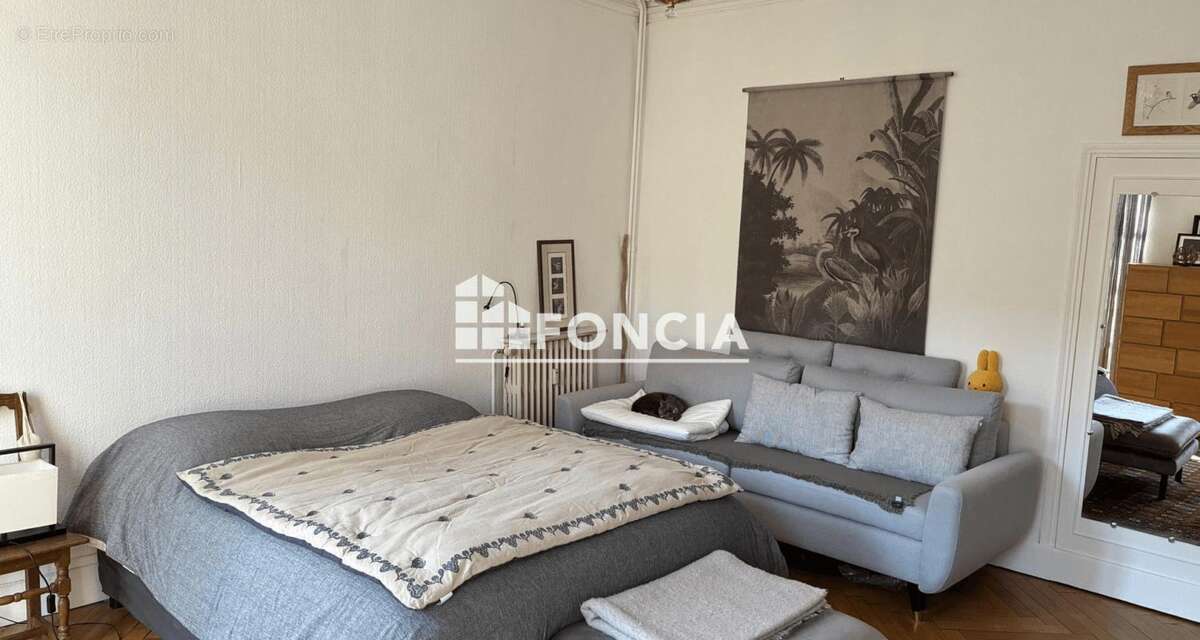 Appartement à CAHORS