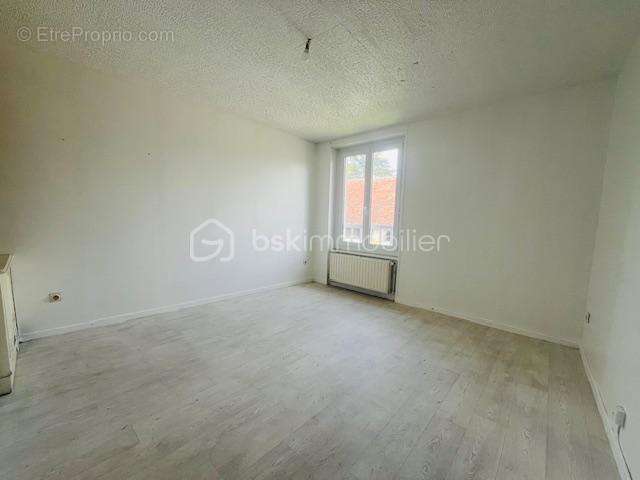 Maison à USSY-SUR-MARNE