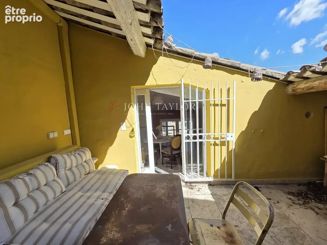 Maison au coeur du village à Lourmarin avec terrasse Tropézienne - photo 7