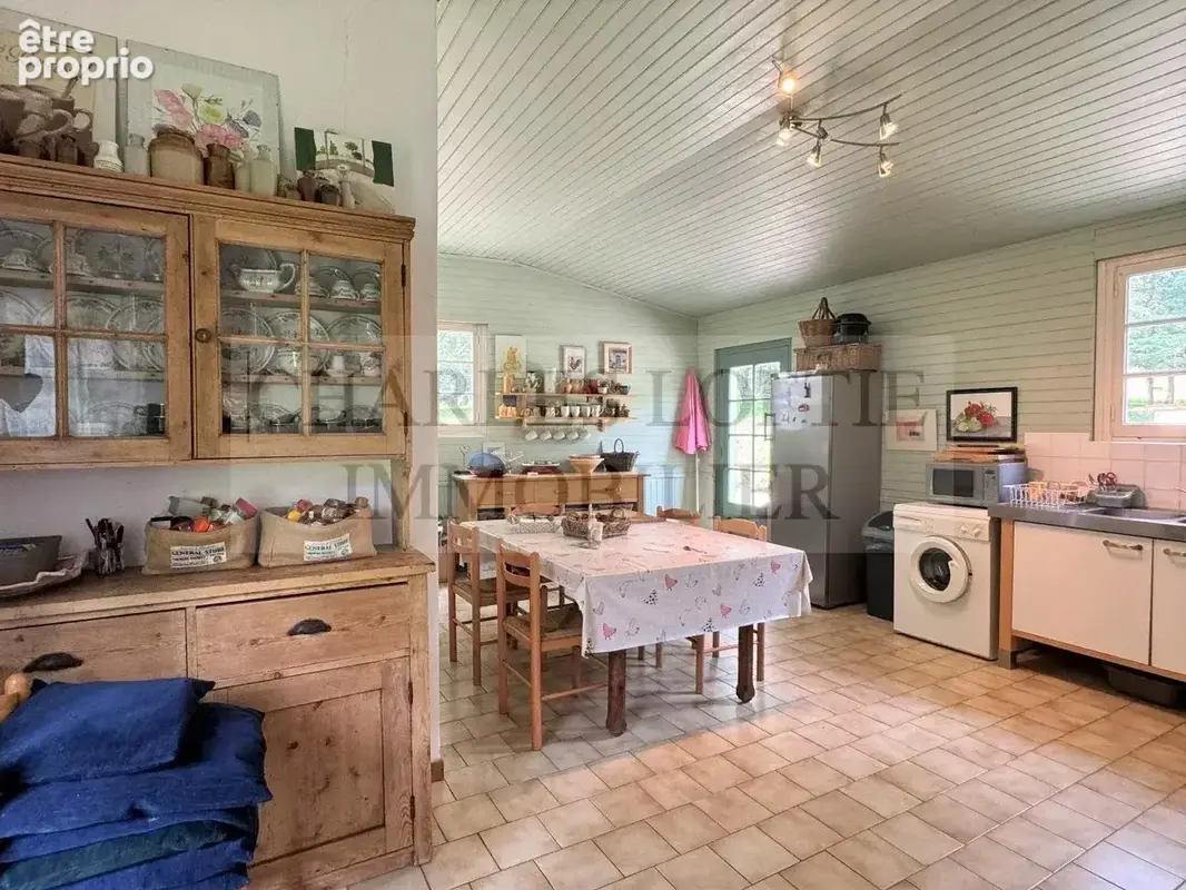 Maison, grange et piscine sur 1,2 ha en Bouriane - photo 19