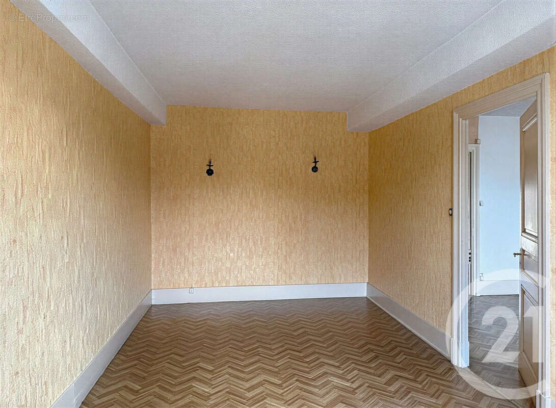 Maison à GRIGNY