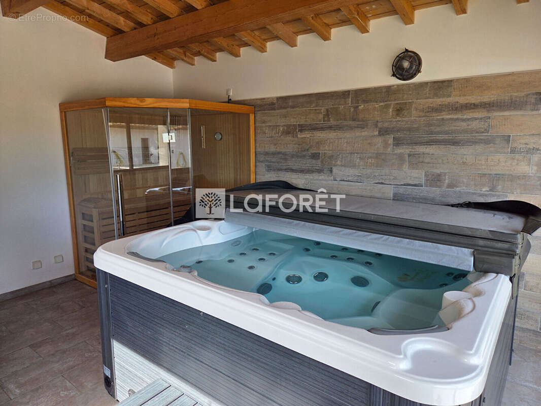 Maison à SAINT-JEAN-DE-MARSACQ