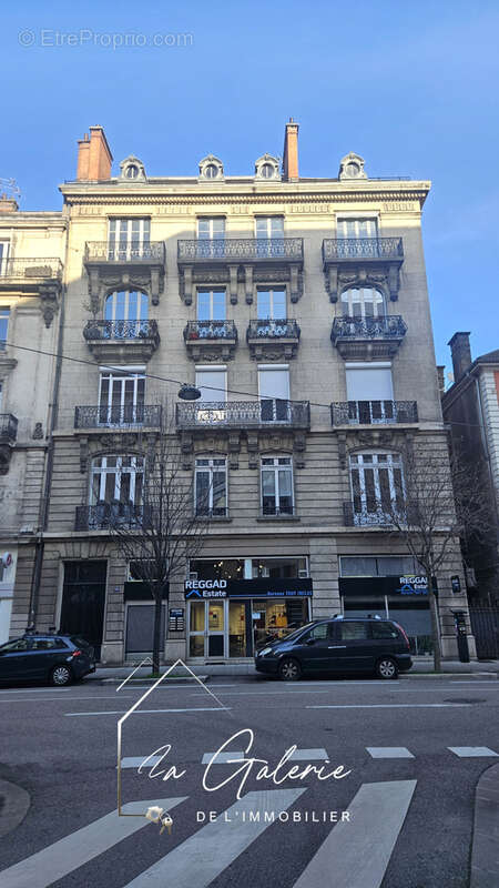 Commerce à GRENOBLE