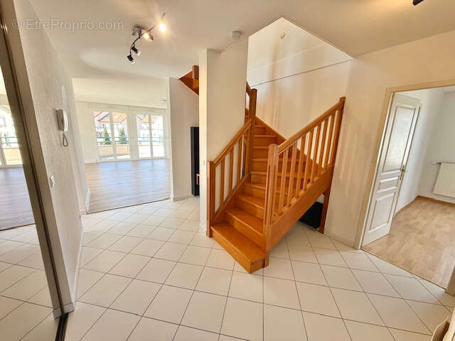 Appartement à DIVONNE-LES-BAINS