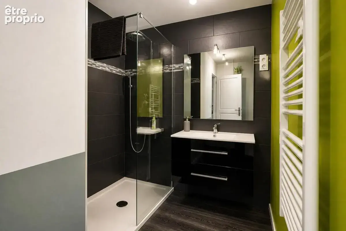 Maison familiale de 230 m² avec 5 chambres, grenier amménagé - photo 16