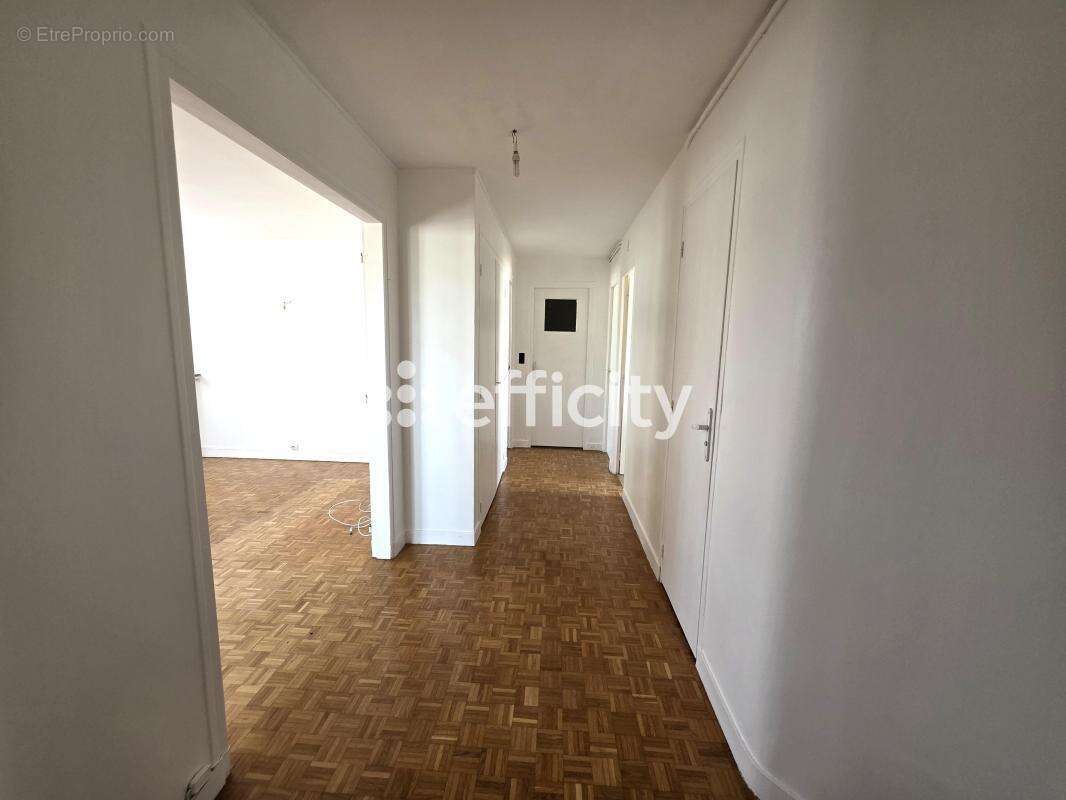 Appartement ancien - photo 10