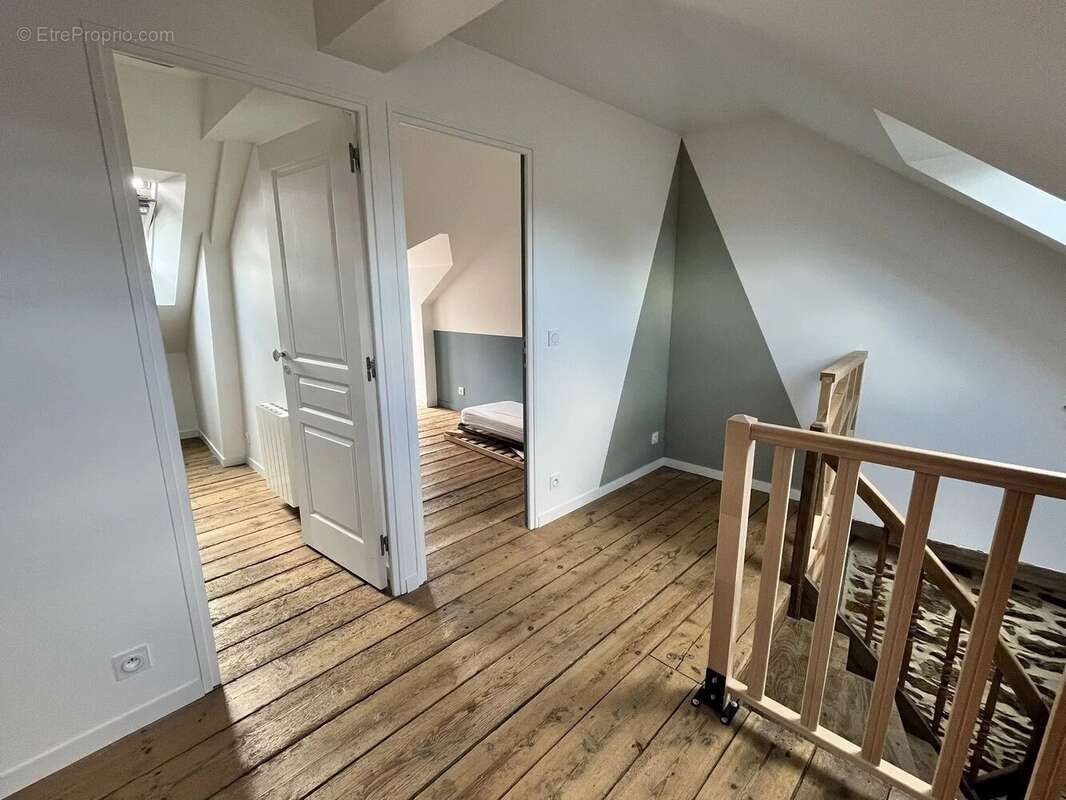 Maison à LE MINIHIC-SUR-RANCE