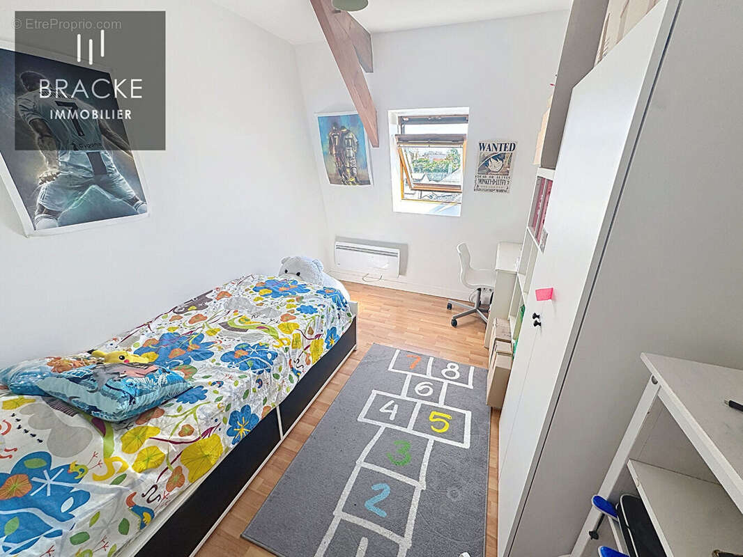 Appartement La Garenne Colombes Centre 4 pièces duplex 85.54 m² - photo 9