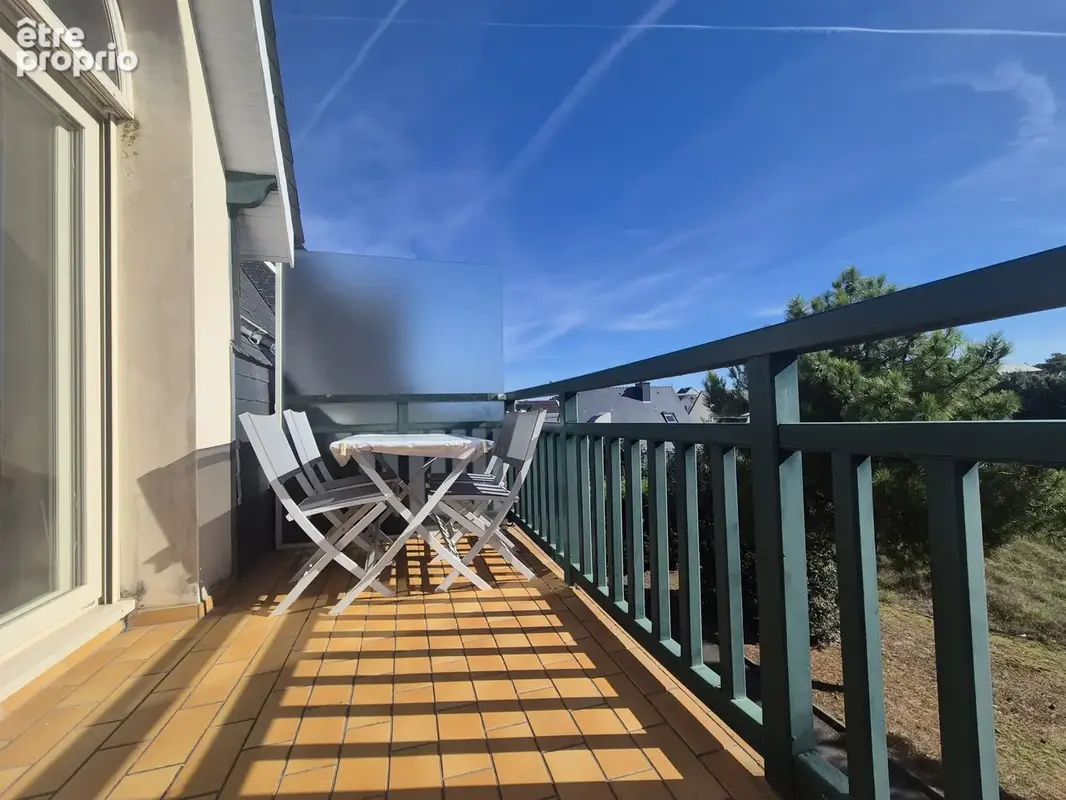 Duplex avec terrasse en dernier étage à quelques pas de la plage Bonne Source - photo 6