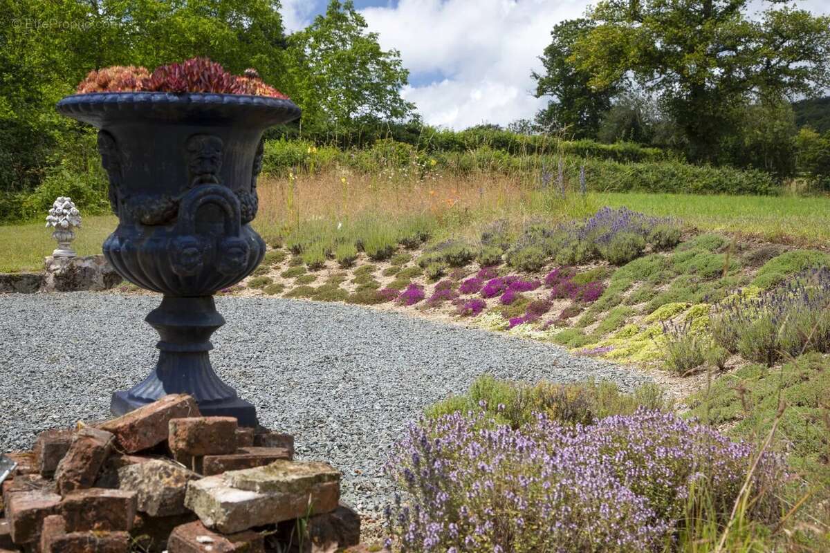 Maison à LE QUARTIER