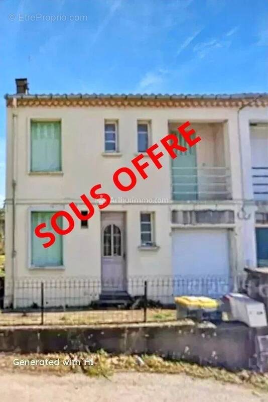 Maison à LABRUGUIERE