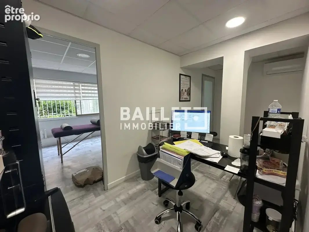 Antibes – bureau de 109 m² à vendre – proche port vauban - photo 5