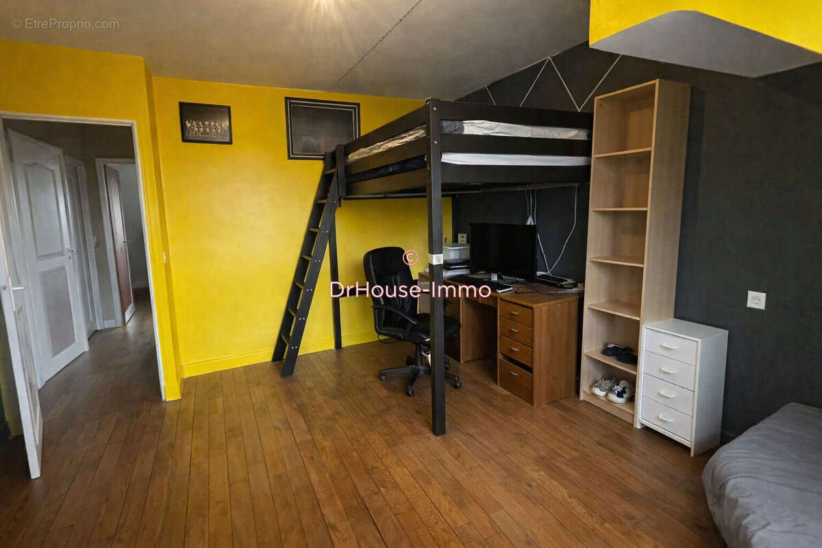 Maison à PERPEZAC-LE-NOIR