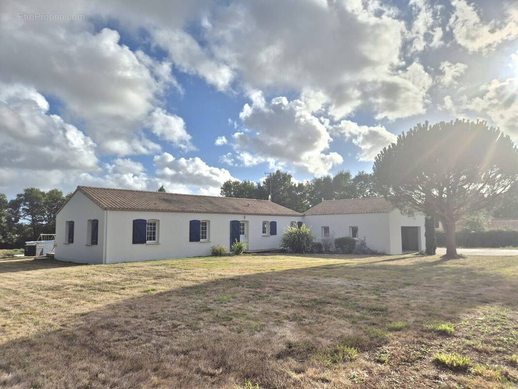 Maison à SAINTE-FOY