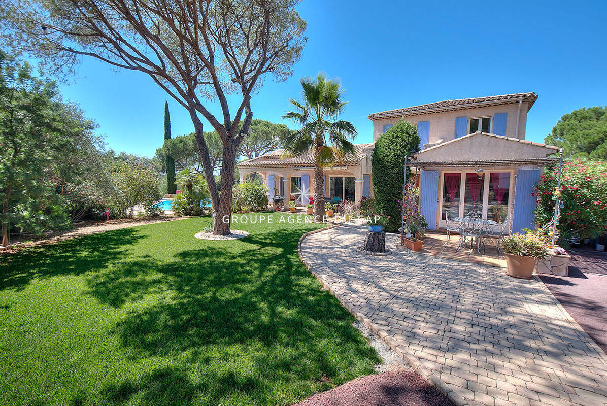 Maison à FREJUS