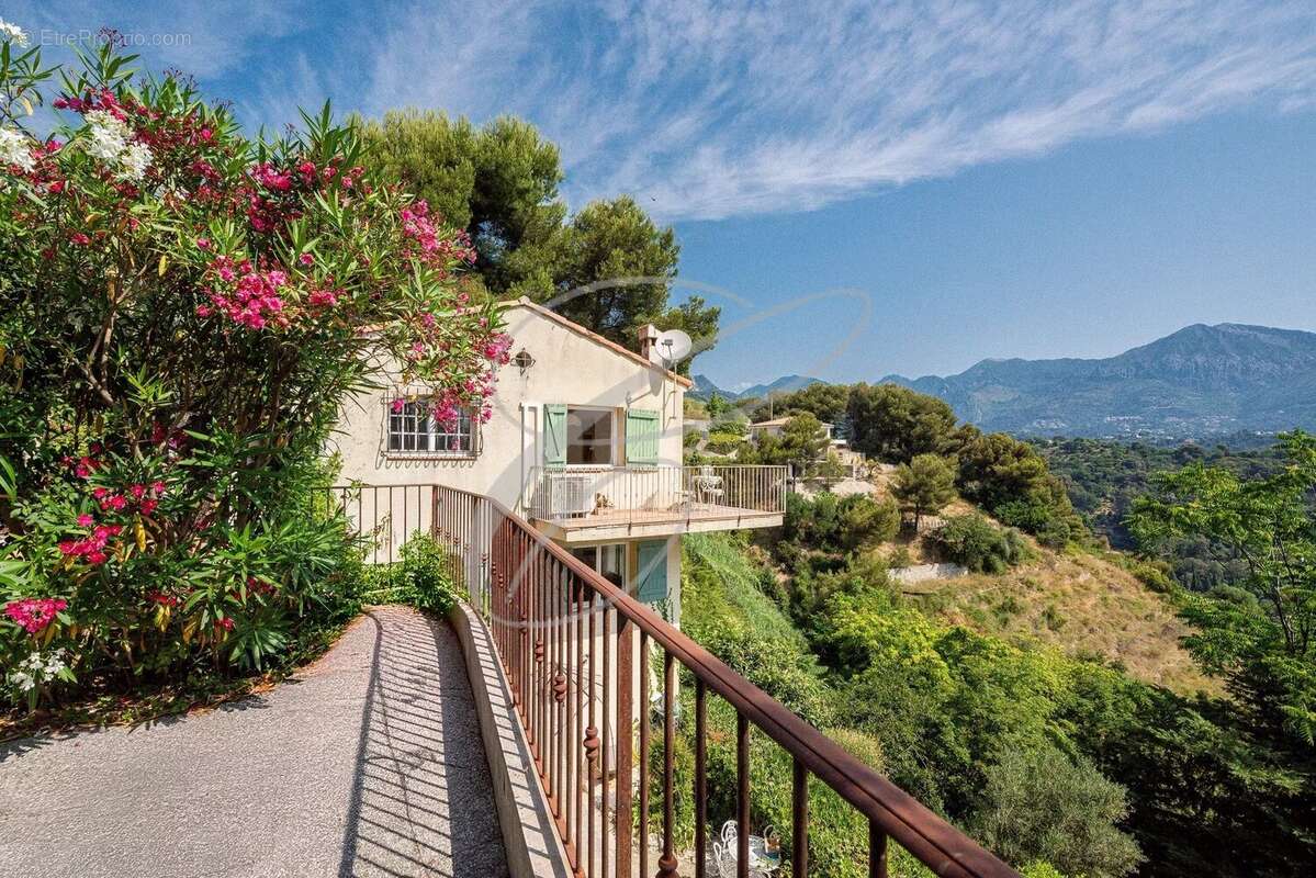 Maison à ROQUEBRUNE-CAP-MARTIN