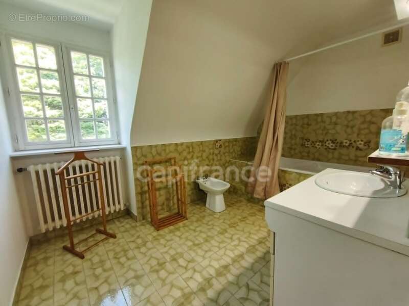 Propriété de caractère avec énorme potentiel + terrain 2200 m2 - photo 13