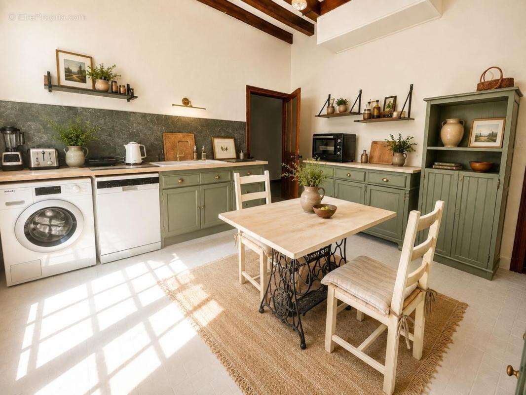 Très Belle maison de caractère  dans parc de 26900 m2 - photo 17