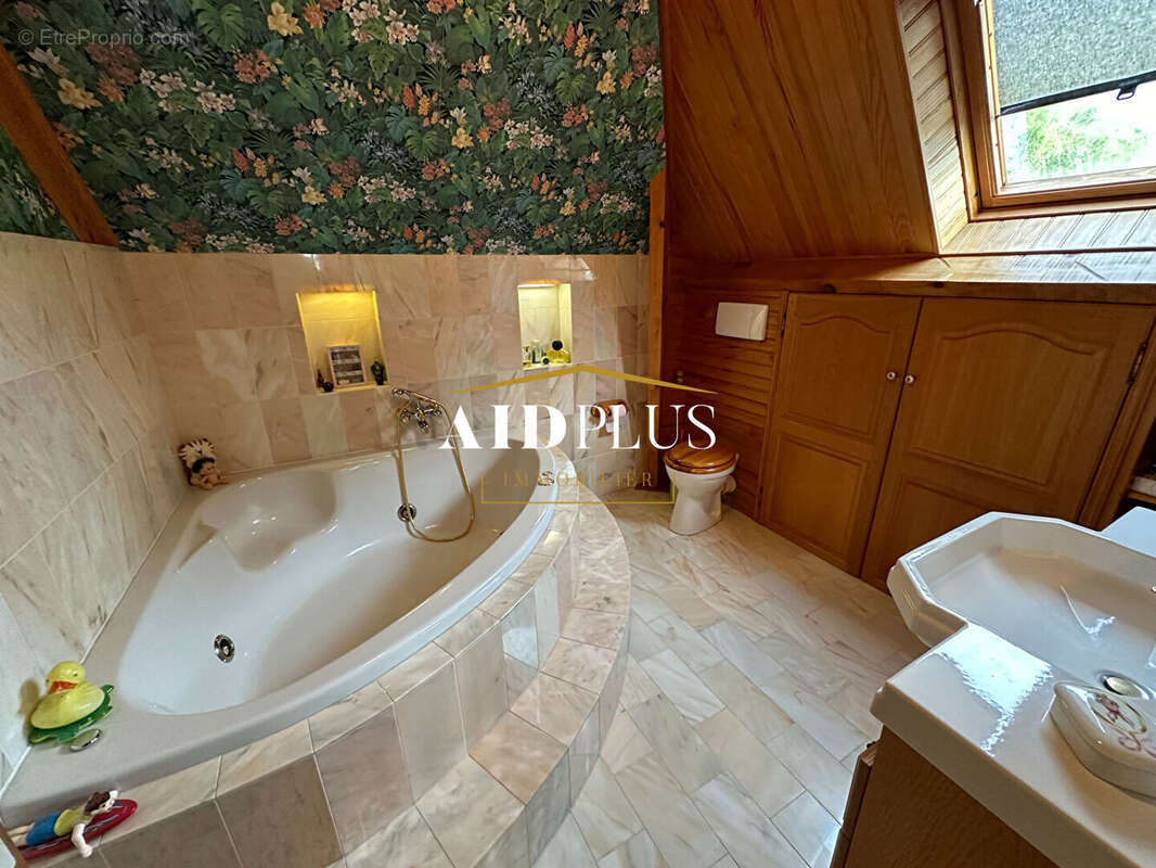 Maison à SAINT-LEU-LA-FORET