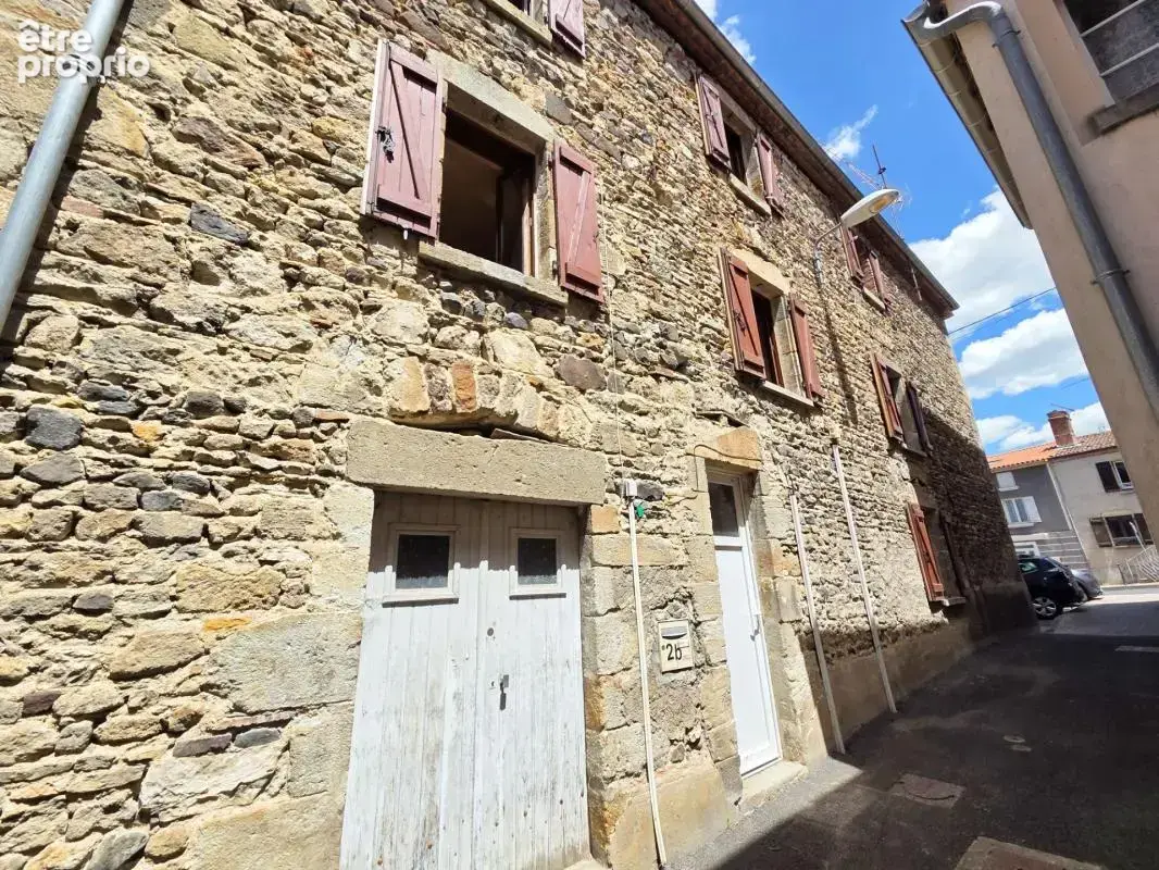 *** exclusivite *** maison de ville avec petit garage et cave - a renover *** billom 63160 *** - photo 10
