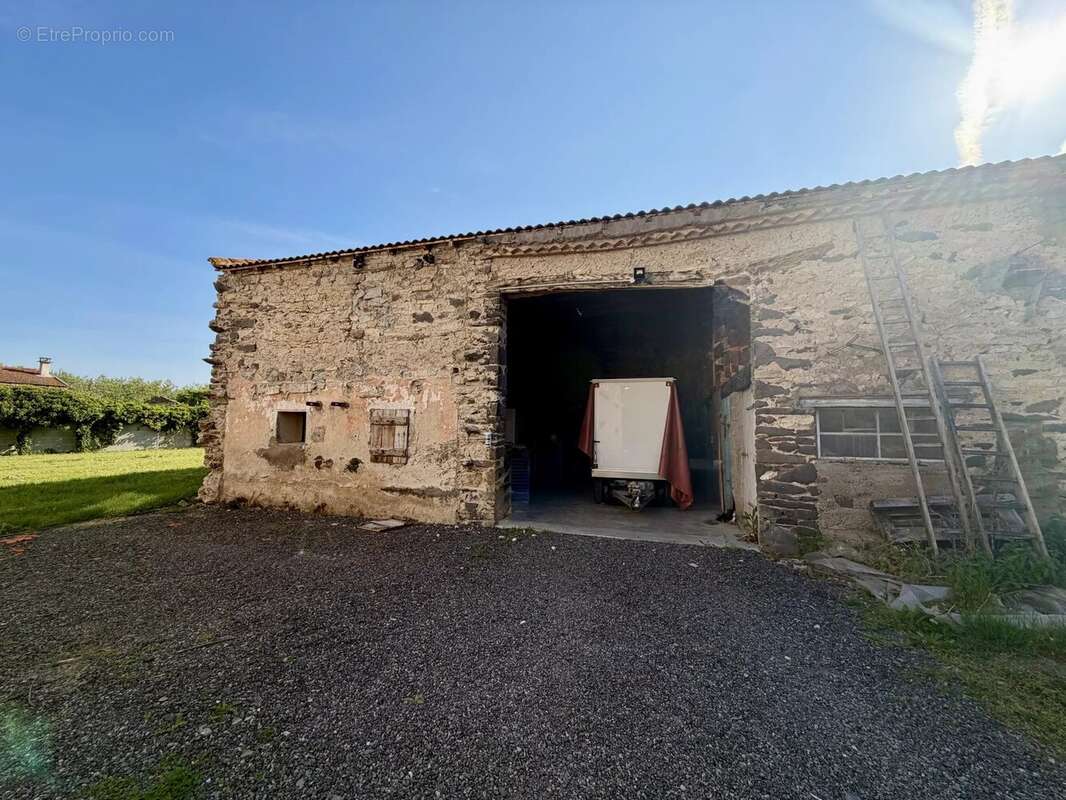 Maison à MARTRES-SUR-MORGE