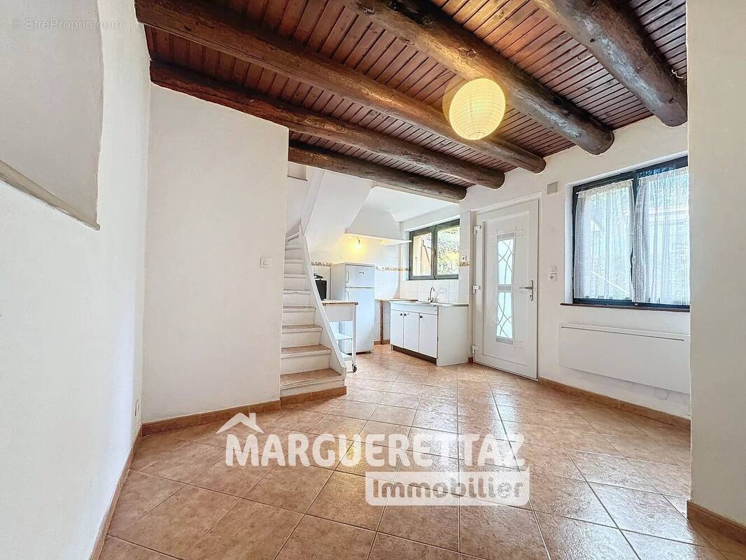 Appartement à TANINGES