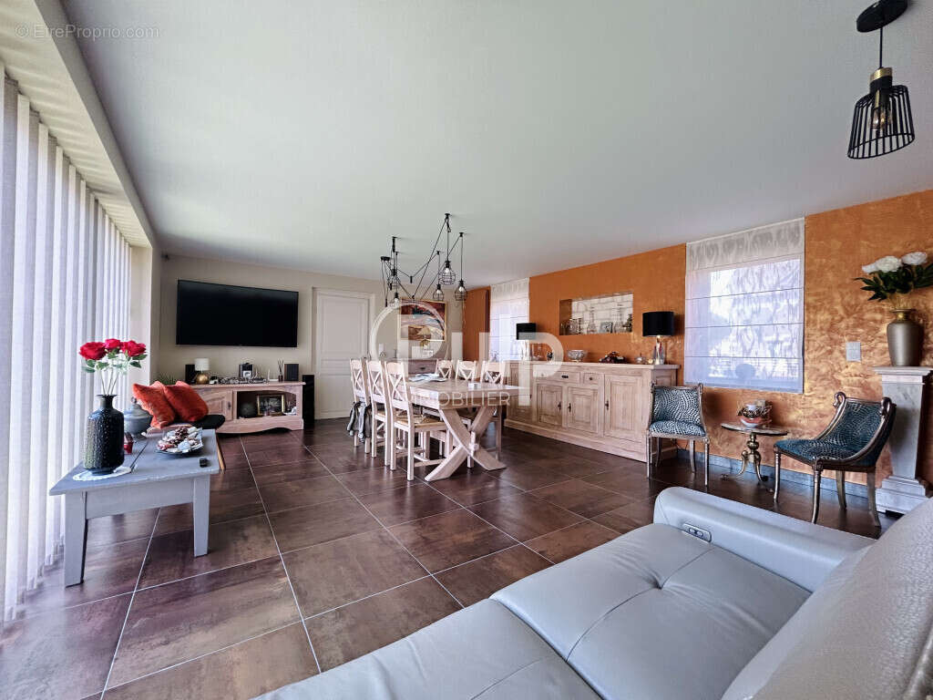 Maison à BEAUMETZ-LES-LOGES