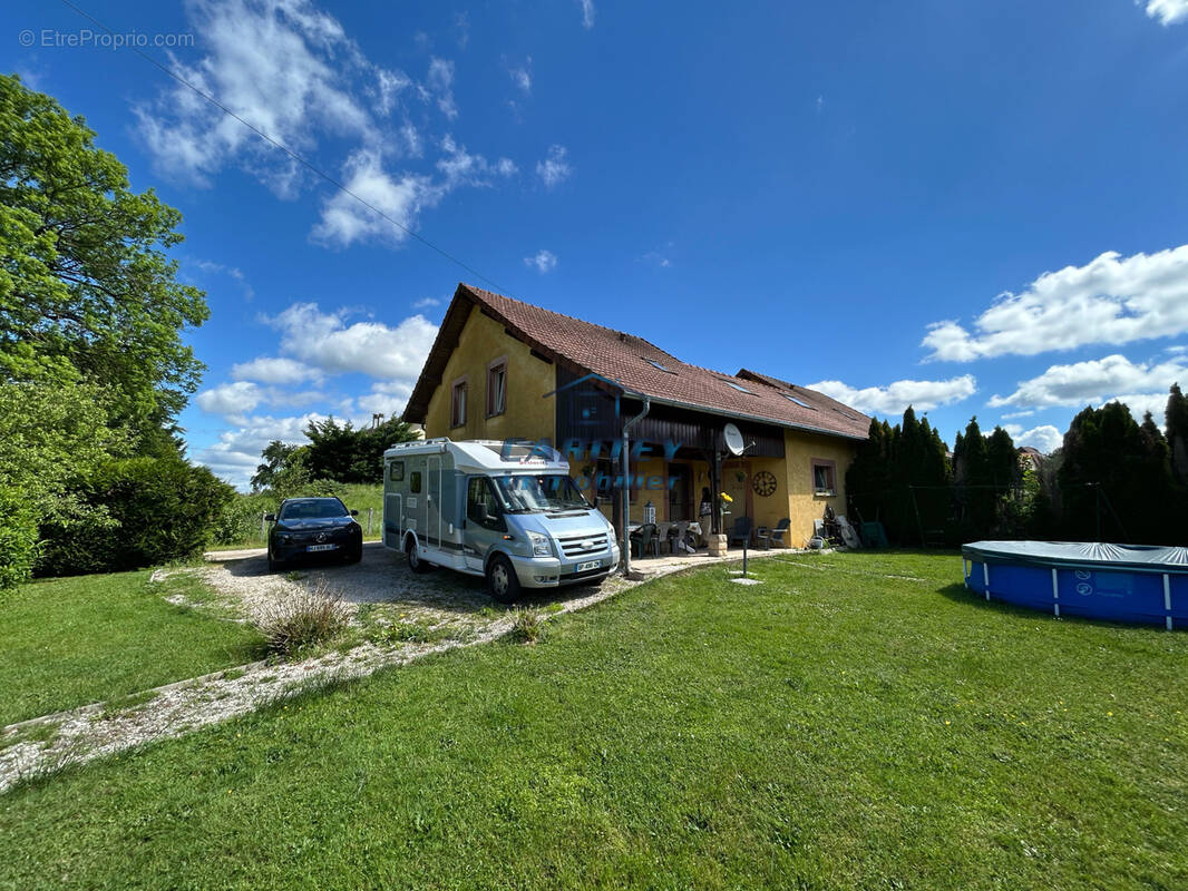 Maison à FROTEY-LES-LURE