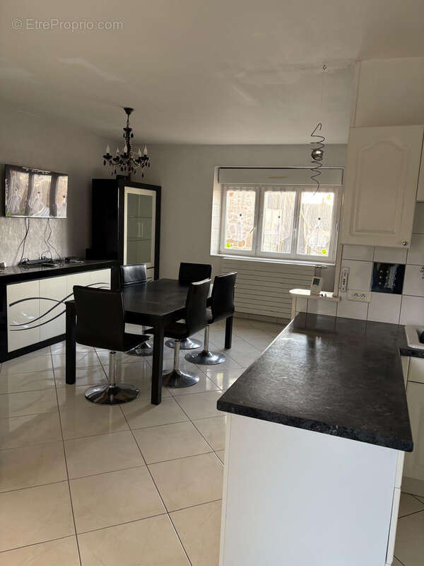 Appartement à OISSEAU