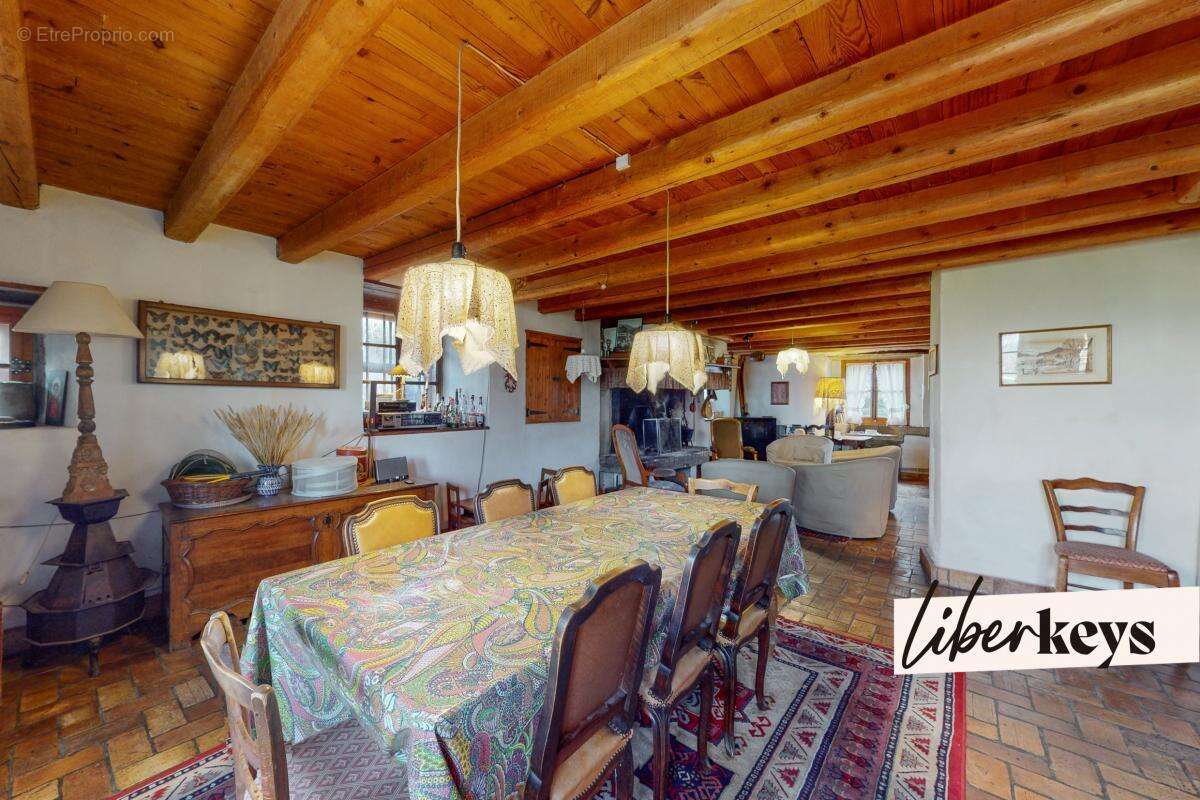 Maison 7 pièces de 223 m²  Les Clots  Villard-de-Lans - photo 5