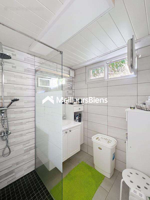 EXCLUSIVITE / Sud Ardèche  - Les Vans : Maison en pierres avec dépendance et Vue - photo 11