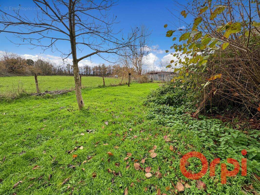 Maison à CHARENTON-DU-CHER