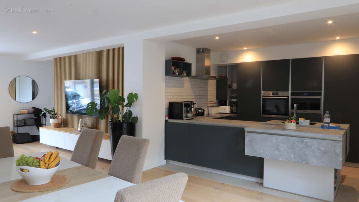 Maison à AUDUN-LE-TICHE