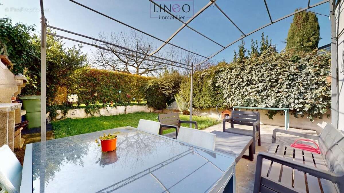 Maison à CHOISY-LE-ROI