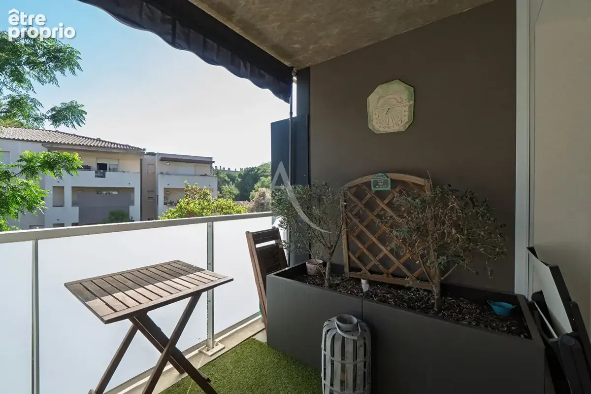 Appartement t2 à vendre à sète, résidence récente, terrasse, ascenseur et deux parkings en sous-sol. - photo 11