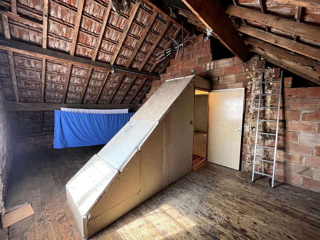 Maison à NEUILLY-LES-DIJON