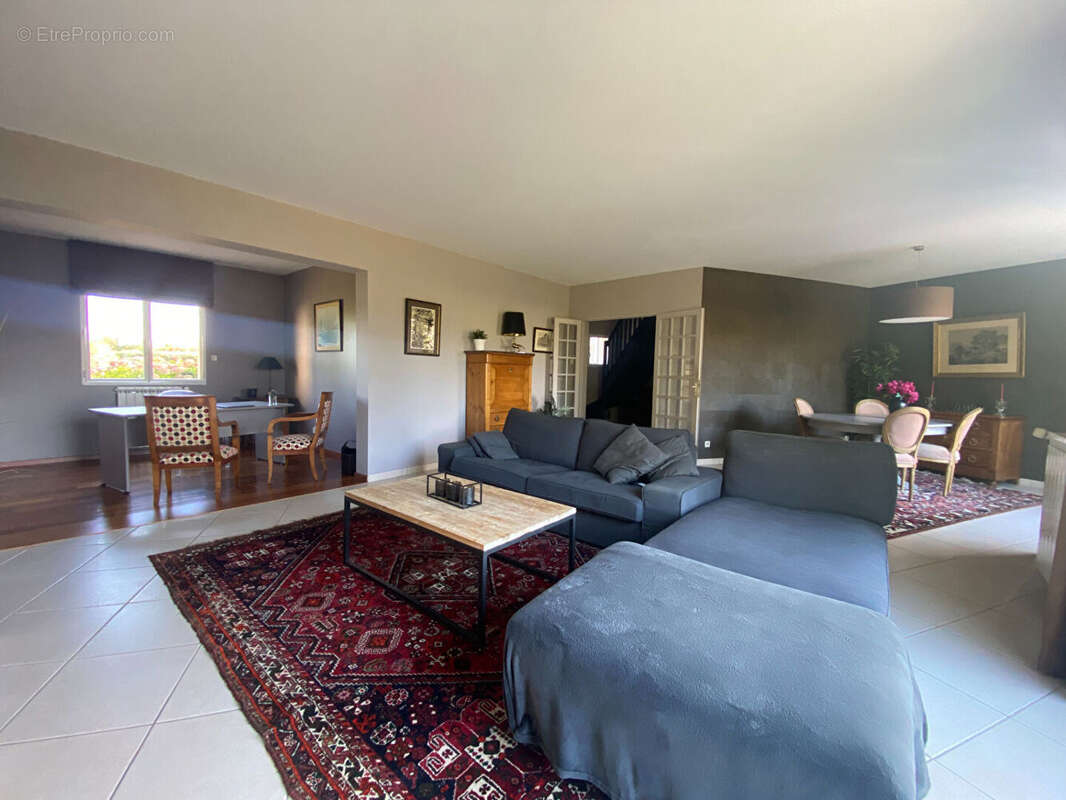 Maison à LE NEUBOURG