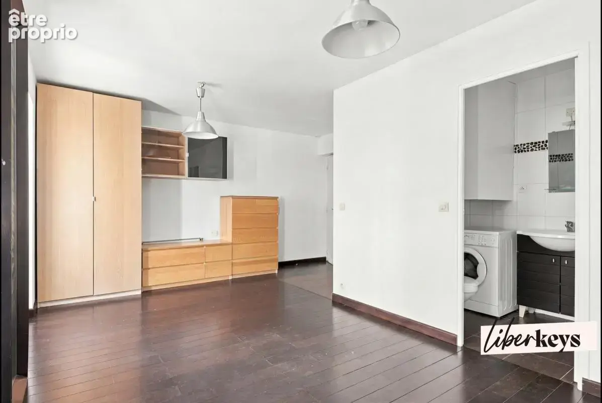Paris 15 - Grenelle / Rue du Commerce - Studio - photo 2