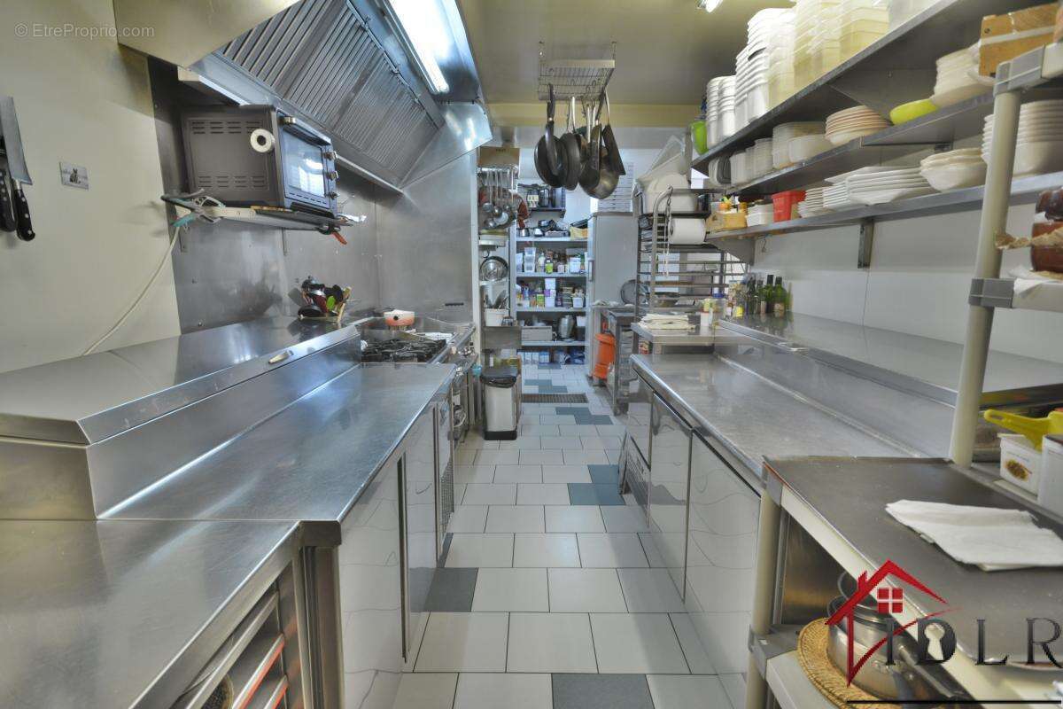 Commerce à BOURBONNE-LES-BAINS