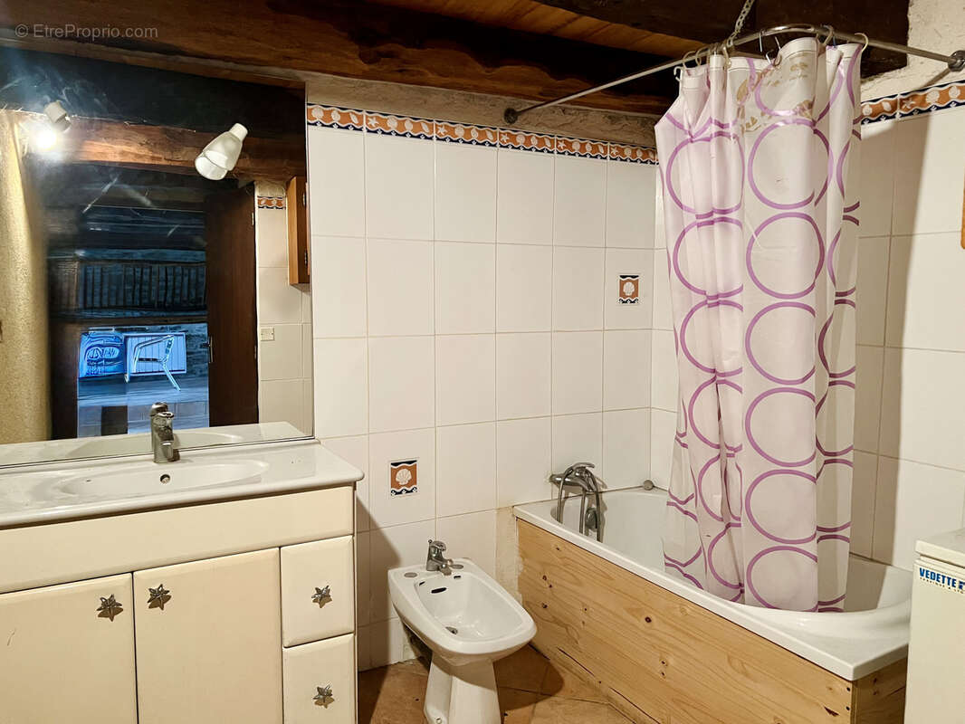 Maison à SAINT-PIERRE-TOIRAC